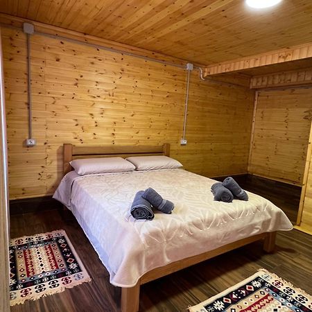 Guesthouse Zgiboza Moll' e Shoshit Zewnętrze zdjęcie